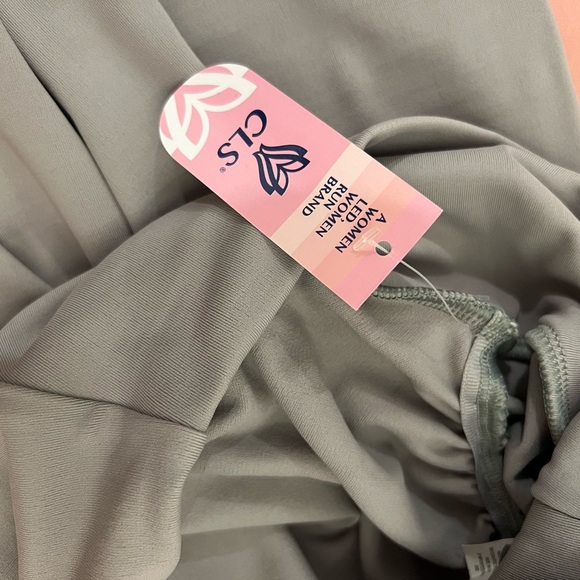 CLS leggings - Picture 2 of 3